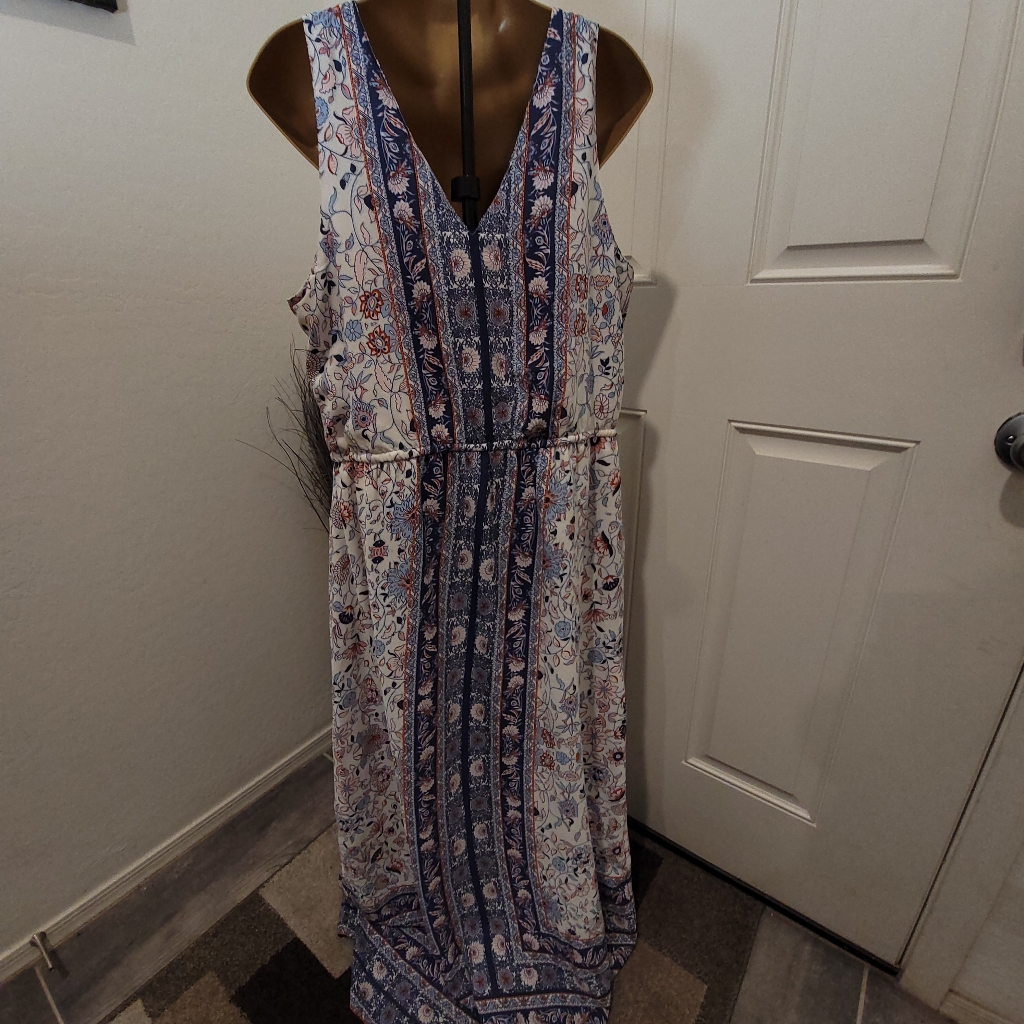 Tuchuzy Blue And White Floral Maxi Dress Long Pockets Xl — image 2 of 6